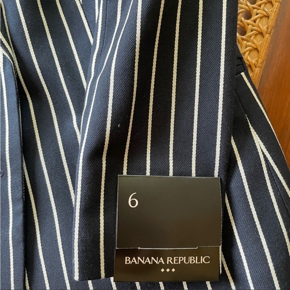 Banana Republic Navy Striped 2 Button Fitted Blazer - Picture 8 of 13